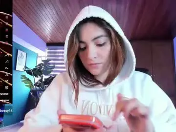 Chaturbate Watch Live Sex Cams of isabellaajoness