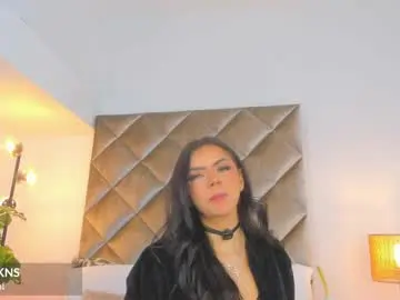 Chaturbate Best live sex cam show of malaia_hills