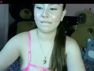 Chaturbate Live Sex of bellatrix_colen