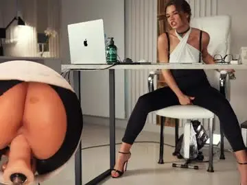 Chaturbate Free Porn Cam of _artporno_