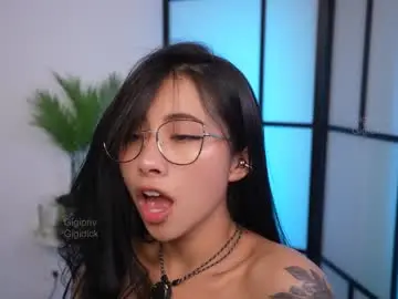 Chaturbate Nude Webcam of gigi_ulala