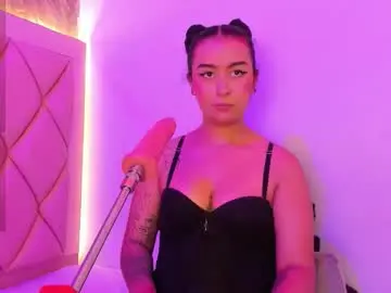 Chaturbate Nude Webcam of antonellaqueeen