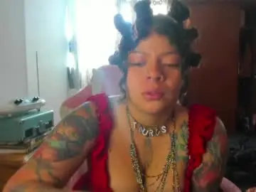 Chaturbate Live Sex Cam of madam_sativa
