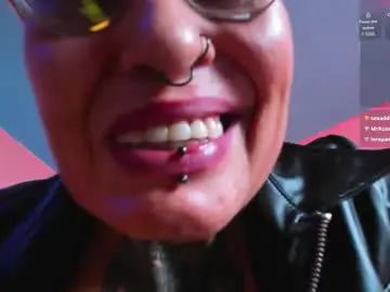 Chaturbate Private Sex Chat of mature_hardcore