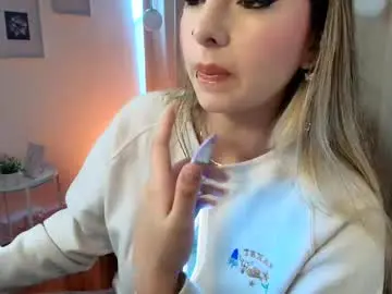 Chaturbate Watch Live Sex Cams of rousee_v