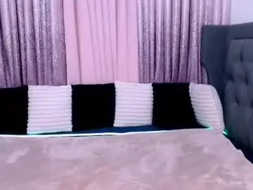 Chaturbate Nude Webcam of camilla_morena