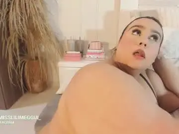 Chaturbate Adult Webcam of lili_hot18