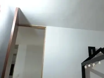 Chaturbate Best live sex cam show of mencia_sharmaa