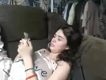 Chaturbate Live Sex Cam of legenda_liya