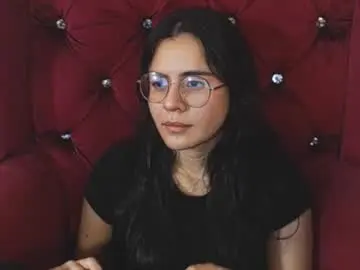 Chaturbate Free Live Porn of honeybuu_