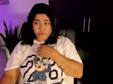 Chaturbate Best live sex cam show of lucy2606