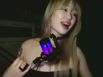 Chaturbate Watch Live Sex Cams of obeycarrienoona