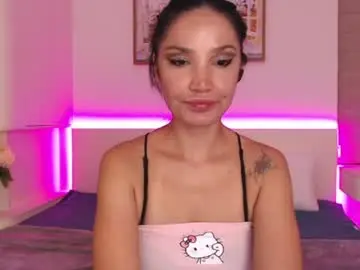 Chaturbate Live Sex Cam of ohmy_linda