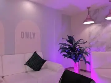 Chaturbate Nude Webcam of bellacarteer_