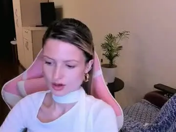 Chaturbate Adult Video Chat of julie_flores