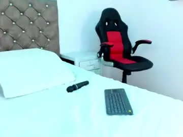 Chaturbate Best live sex cam show of karol_deny