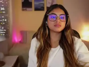 Chaturbate Best live sex cam show of saraparisi_