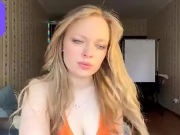 Chaturbate Watch Live Sex Cams of lanniecastellow