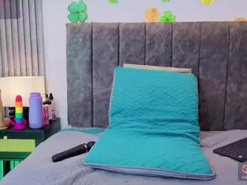 Chaturbate Live Porn of ema_stone65