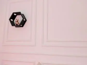 Chaturbate Live Sex Cam of im_scarlett__
