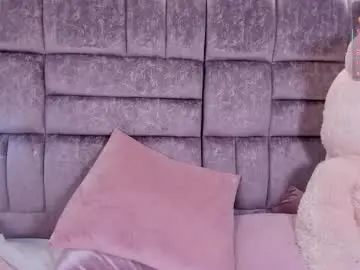 Chaturbate Live Sex of miaa_quinn