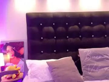 Chaturbate Nude Webcam of valen_scott_