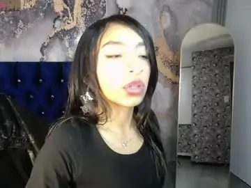 Chaturbate Watch Live Sex Cams of adarasuri_v
