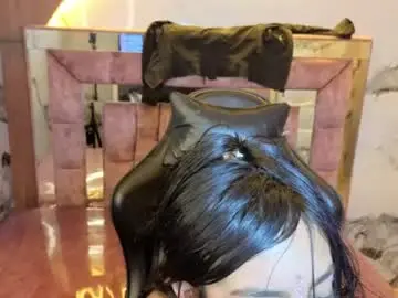 Chaturbate Free Porn Cam of adarasuri_v