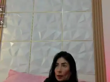 Chaturbate Sex Cam of anniee_333