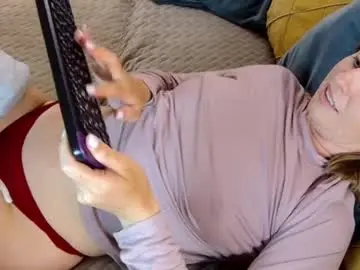 Chaturbate Live Sex of georgiapeachgirl