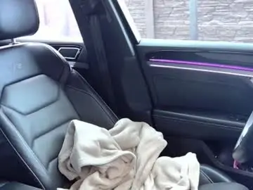 Chaturbate Nude Webcam of georgiapeachgirl