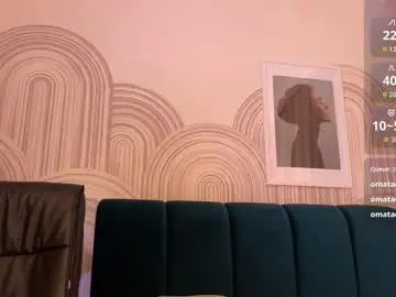 Chaturbate Watch Live Sex Cams of vivian_evans_