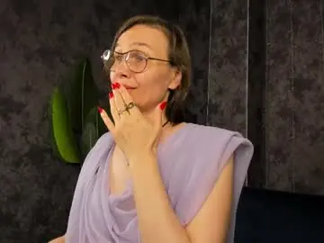 Chaturbate Live Porn of lillian_white1
