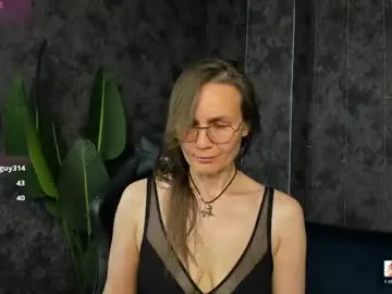 Chaturbate Free Live Porn of lillian_white1