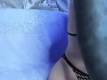 Chaturbate Live Sex Cam of sweeeet_poison