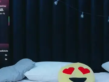 Chaturbate Best live sex cam show of hornybarelylegalgirl