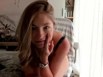 Chaturbate Sex Cam of bestgirl_ofthe_neighborhood
