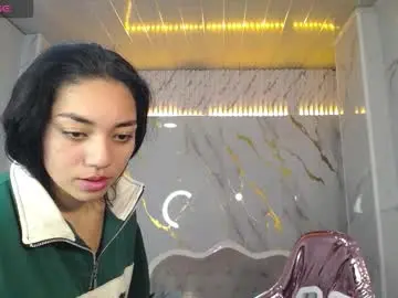 Chaturbate Free Live Porn of meganyin_b