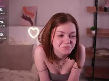 Chaturbate Live Sex Cam of gwendatortoriello
