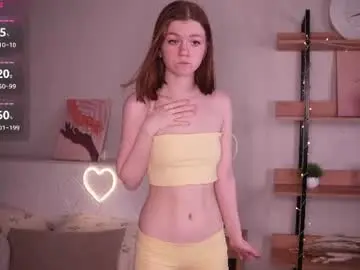 Chaturbate Live Sex Cam of gwendatortoriello