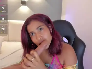 Chaturbate Live Sex Cam of selena_monroy