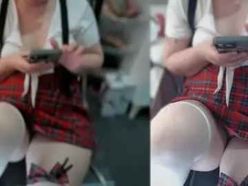 Chaturbate Sex Cam of bisexyeliz35