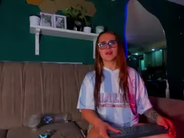 Chaturbate Live Sex of evy_orange1