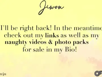 Chaturbate Live Sex Cam of jiwon4u