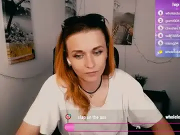 Chaturbate Live Sex Cam of peppymia