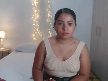 Chaturbate Free Live Porn of curly_sophia