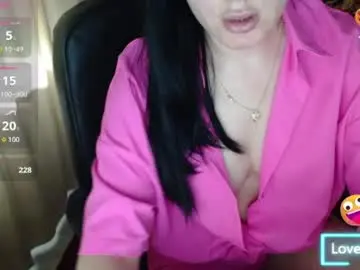 Chaturbate Watch Live Sex Cams of evadream1