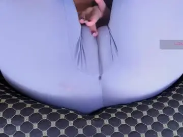 Chaturbate Live Sex of love_hard_kiru