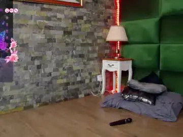 Chaturbate Nude Webcam of selensummer