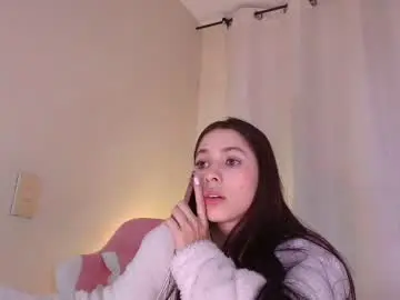 Chaturbate Free Porn Cam of shkendall